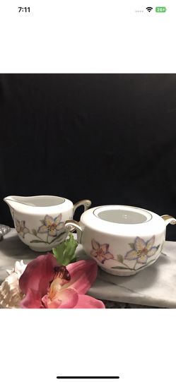 Narumi Crestwick Sugar Bowl & Creamer Japan