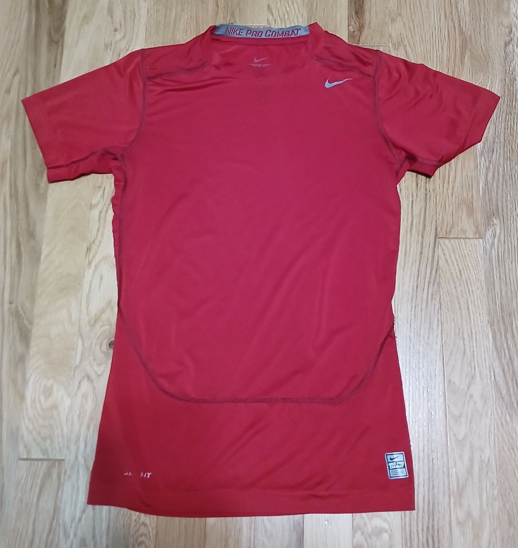 Nike Pro Combat Dri- fit SHIRT Boys XL