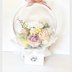 Se Personaliza Arreglo Floral Dentro De Globo Burbuja 