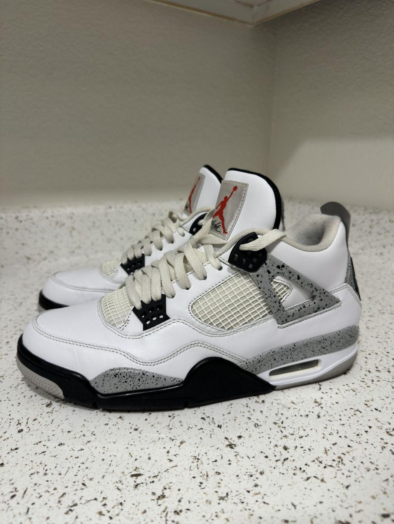 Authentic Nike Air Jordan Retro 4 White Cement 2016 Men's Size 11 No Box !!!