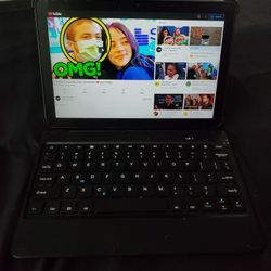 Fire Tab 10HD Plus w/ Keyboard Case