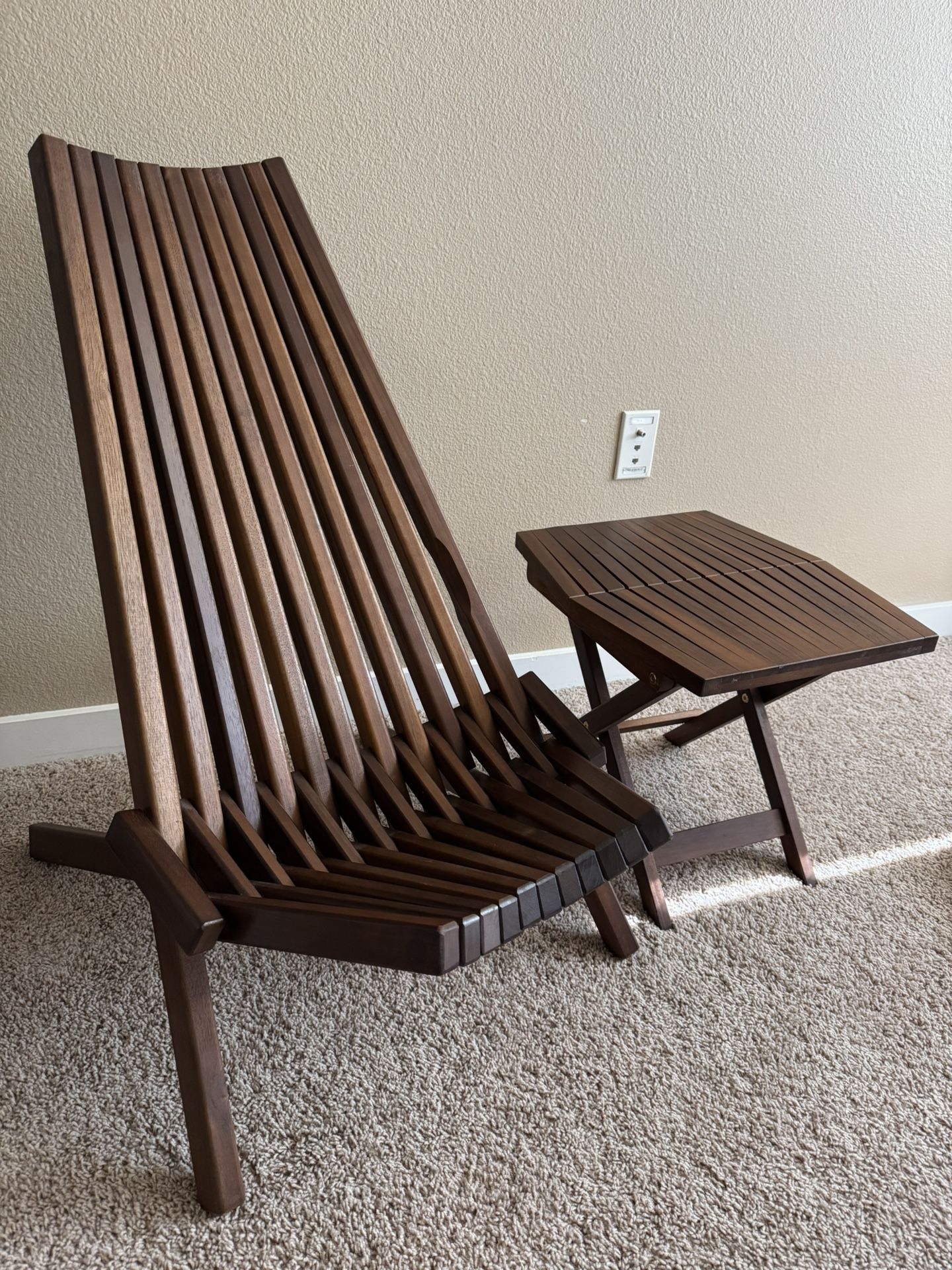 Foldable Wooden Chair and Side table 