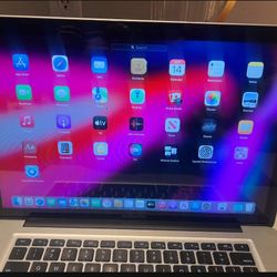 MacBook Pro 15 Inch 
