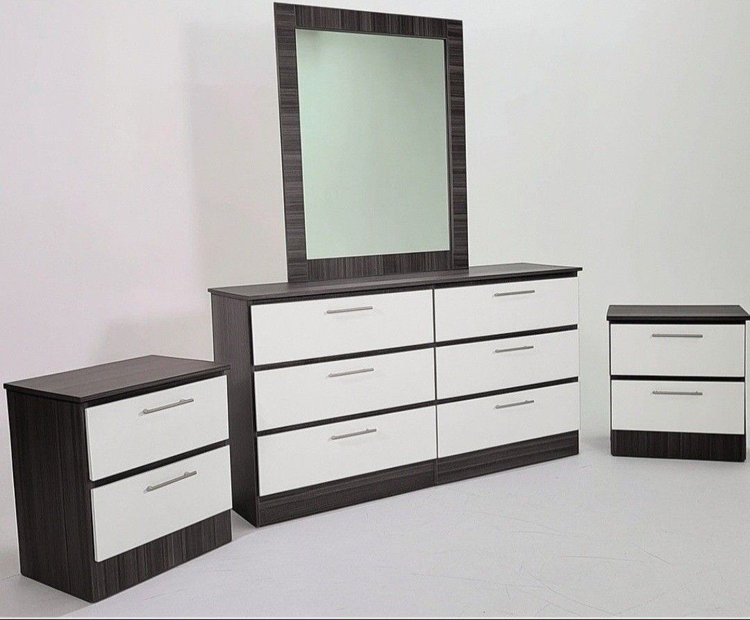 DRESSER WITH MIRROR AND TWO NIGHTSTANDS 
