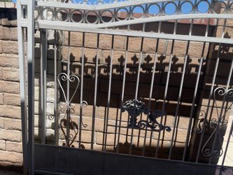 Gate for sale