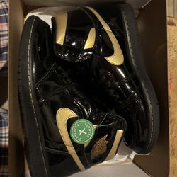 Jordan 1 Retro OG Gold