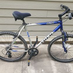 TREK 820 RST 21spd(Large)