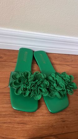 Sandals, size 9