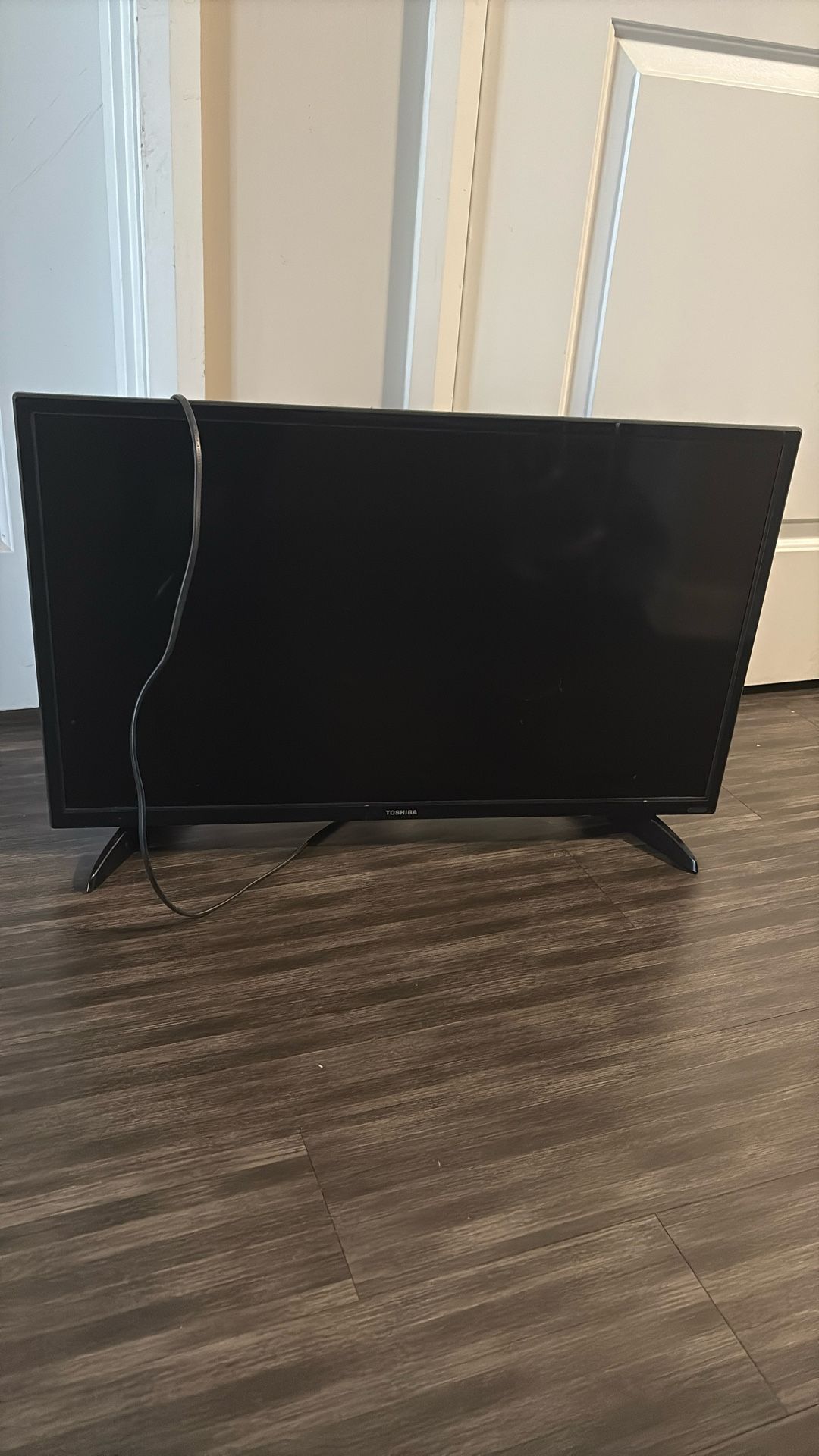 32” Toshiba Smart Tv