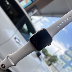 apple watch series 4