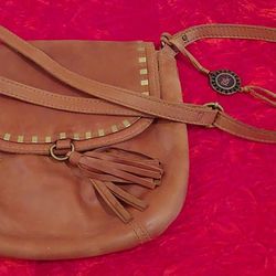 The Sak Cross Body Leather Bag $15