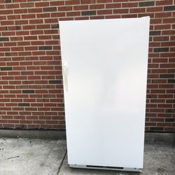 Free Delivery- Freezer 18 Cu.ft 