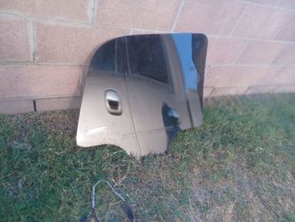 2000-06 Tahoe Door  Windows