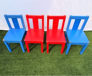 Set of 4 Wooden Kids Chairs