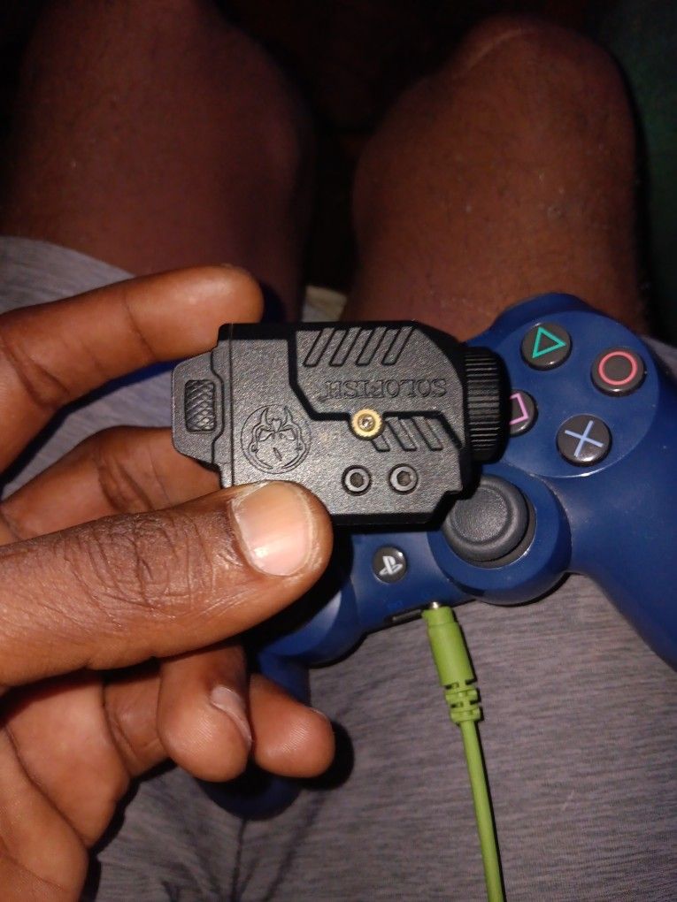 Attachable Laser With A Flash Light
