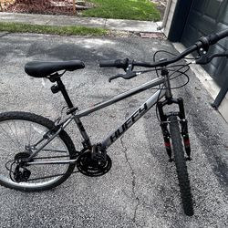 Huffy Rock Creek 24 Bicycle