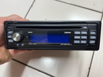 Clarion Radio/CD DB245