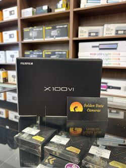 FUJIFILM X100VI Digital Camera Black (NEW, 1 year warranty)