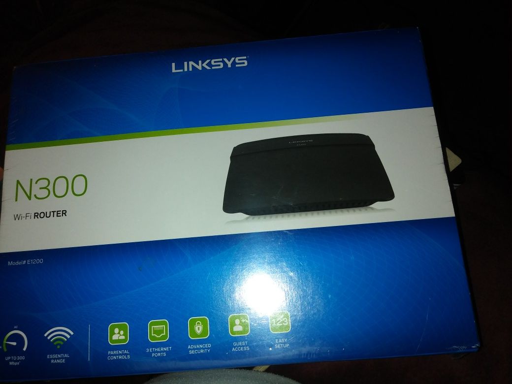 Linksys n300 WiFi router