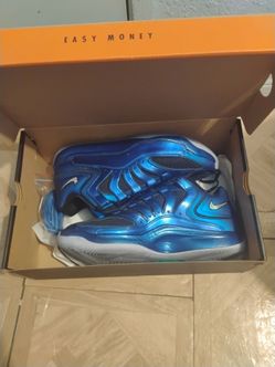 KD international blue size 11.5
