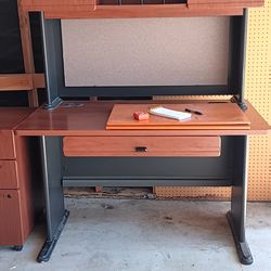 Wood desk Hutch