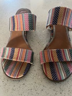 Multi color sandals7 1/2