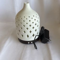 Serene House Ceramic Diffuser