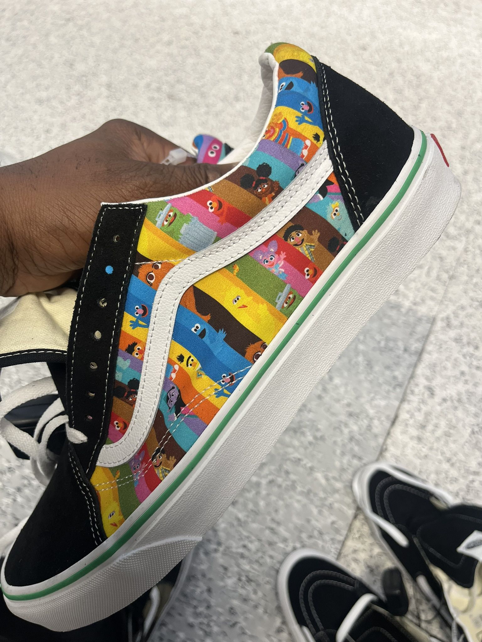Vans Sesame Street Size 11.5