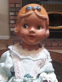 1930s snow white compisition doll