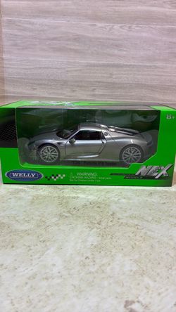 Welly NEX 1:24 Porsche 918 Spyder Die-Cast