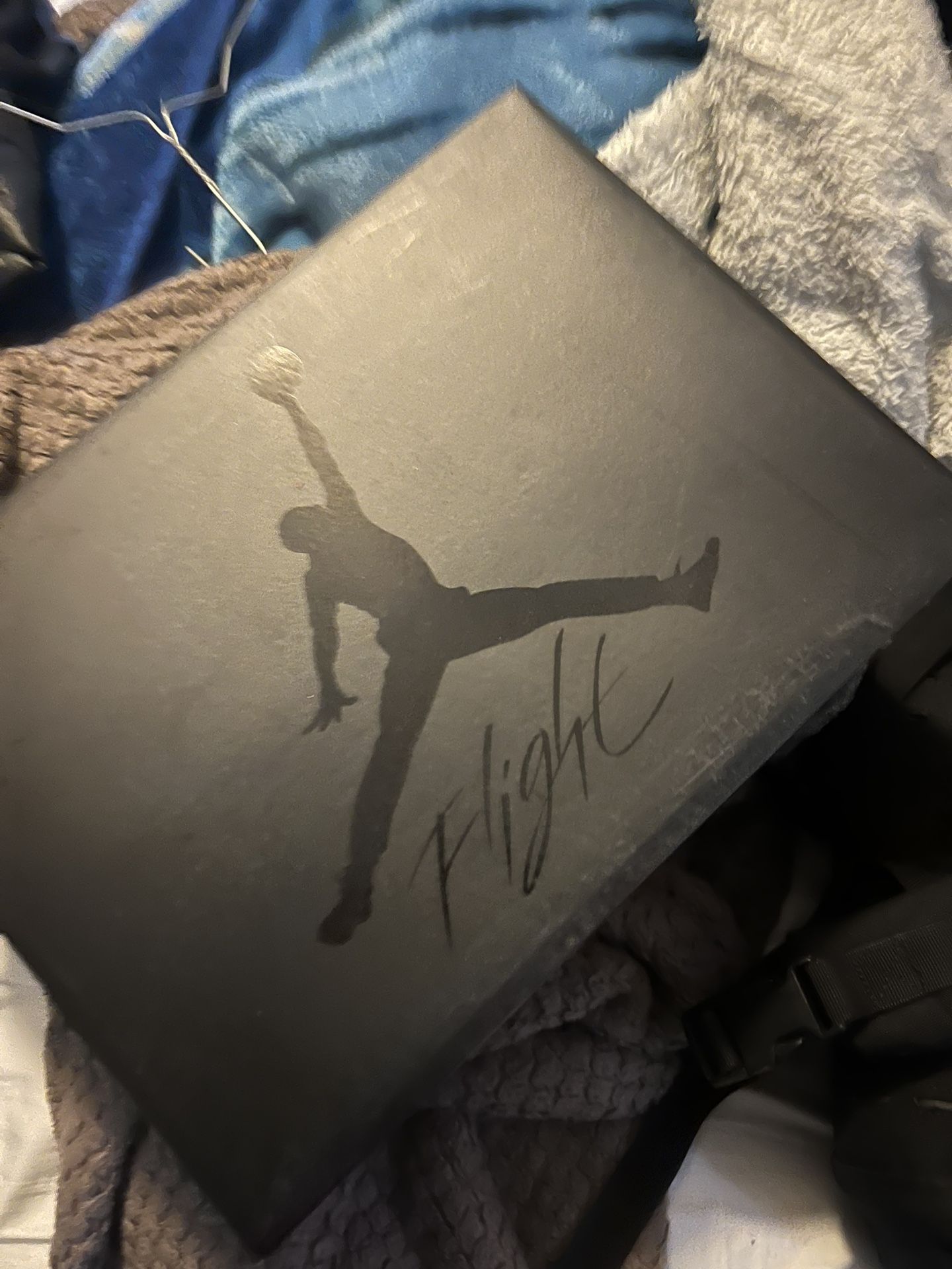 Jordan 4 Black Cat Box