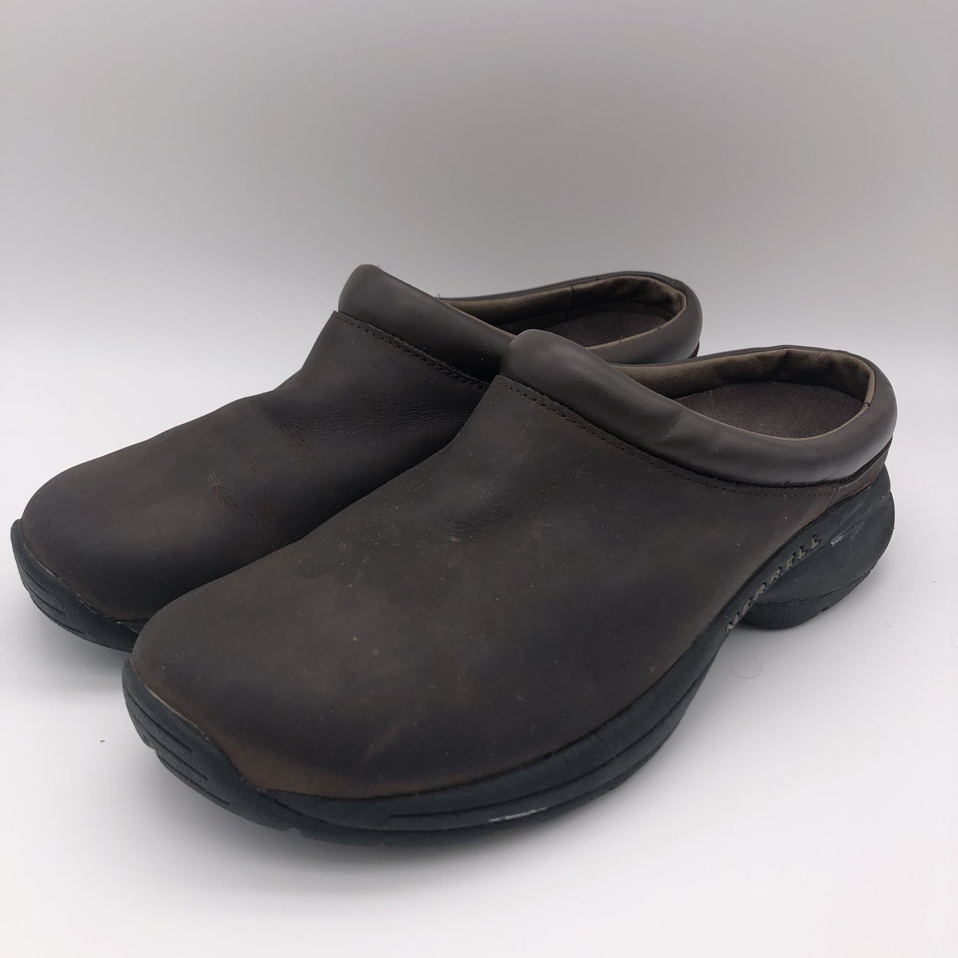 Merrell Leather Clogs Women’s Size 8 Brown