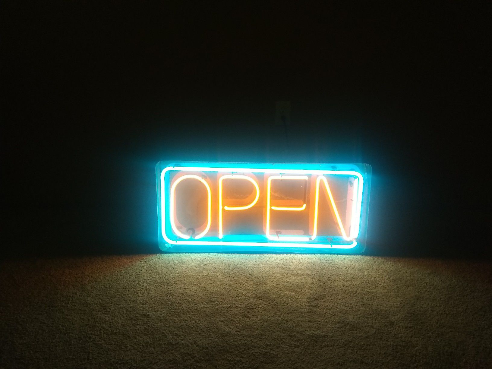 Neon sign - sold 50% lower than other listings