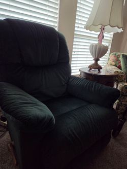 Lazy Boy Recliner, Dark Green Valour fabric