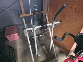 Elliptical Cross Trainer Exercise Machine