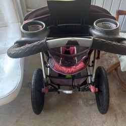 Baby Trend Baby Jogging Stroller