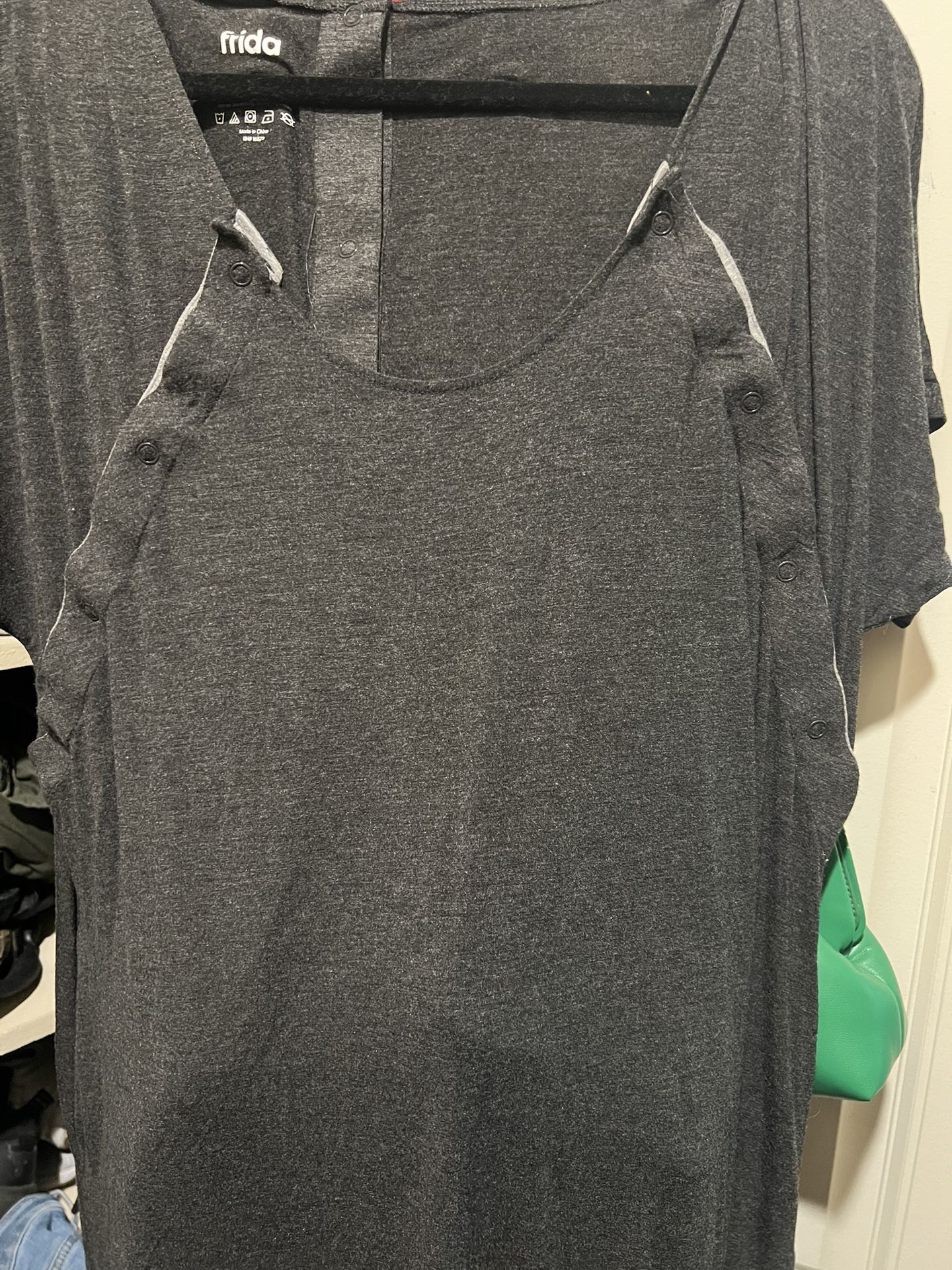 Frida delivery & Nursing Gown 