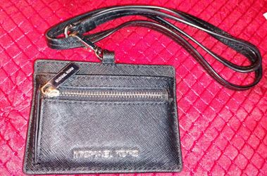 FIRM IN MERCED‼️MK WRISTLET ID HOLDER PLEASE LOOK AT PICS