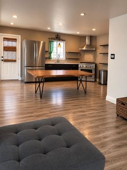 Dinning table