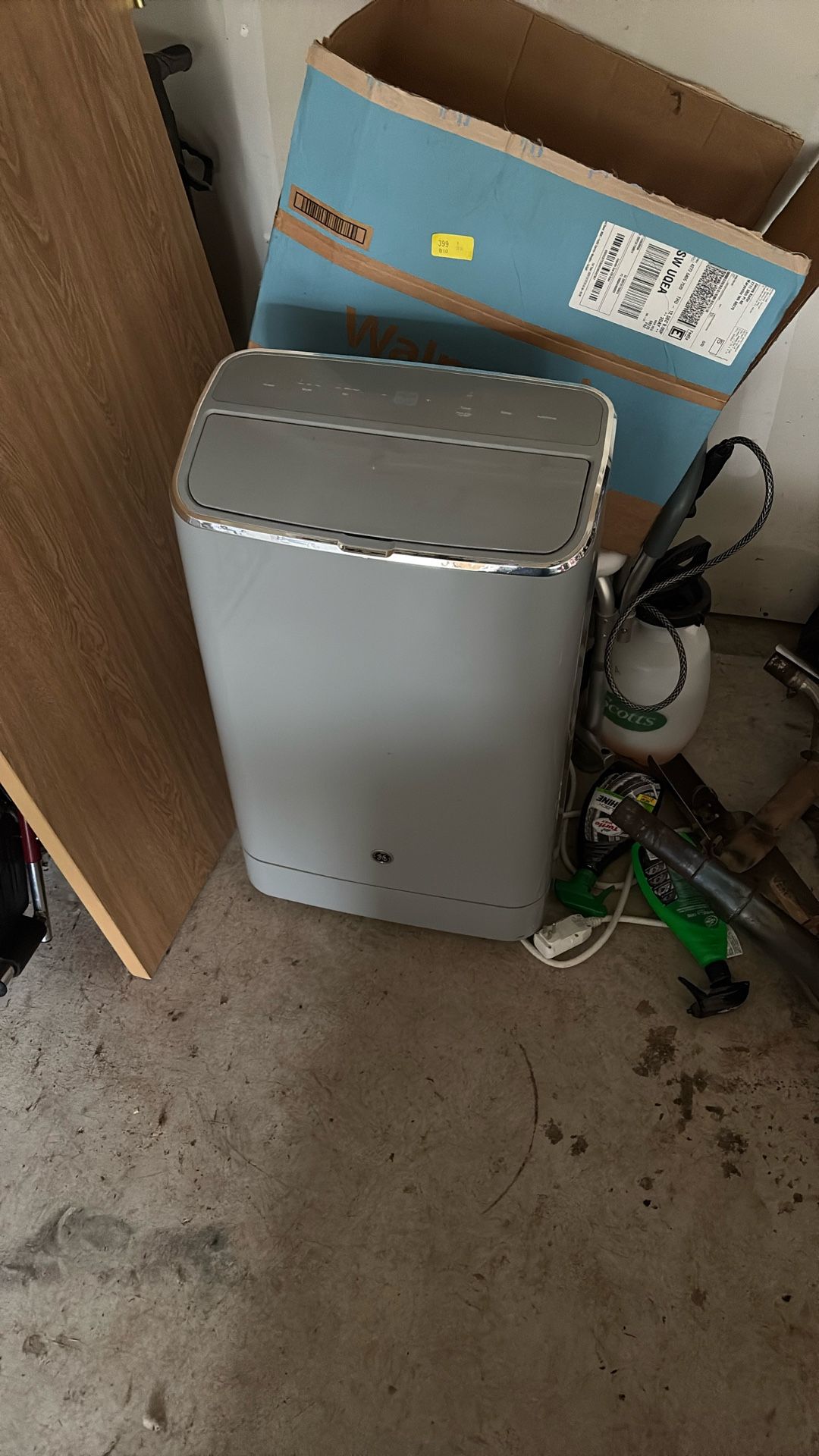 Ge Ac Unit With Window Attachments