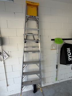 8 ft. Aluminum Step Ladder (12 ft. Reach Height)