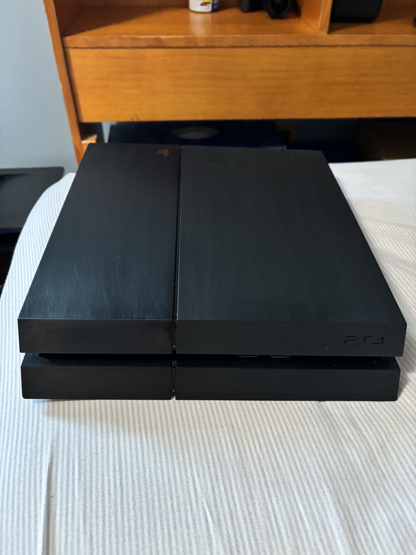 2 PS4’s and charging station