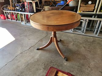 Antique round table