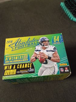 2018 Absolute Football cards $ 15