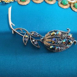 VTG Brooch Ab Blue Rhinestones 