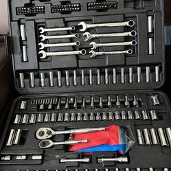 Complete Socket & Wrench Tool Set 