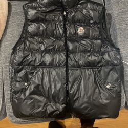 Moncler Aube Down Gilet Vest Slim Fit Size 7