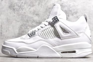 Air Jordan 4 white