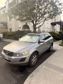 2012 Volvo XC60 — 168k mi, Runs Great