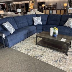 [OM] 🟪 Only $45 initial then take it home 🏡 Brand New Acklen Power Reclining Sectional 